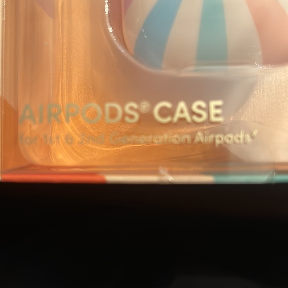 AirPod Case! - Picture 3 of 4